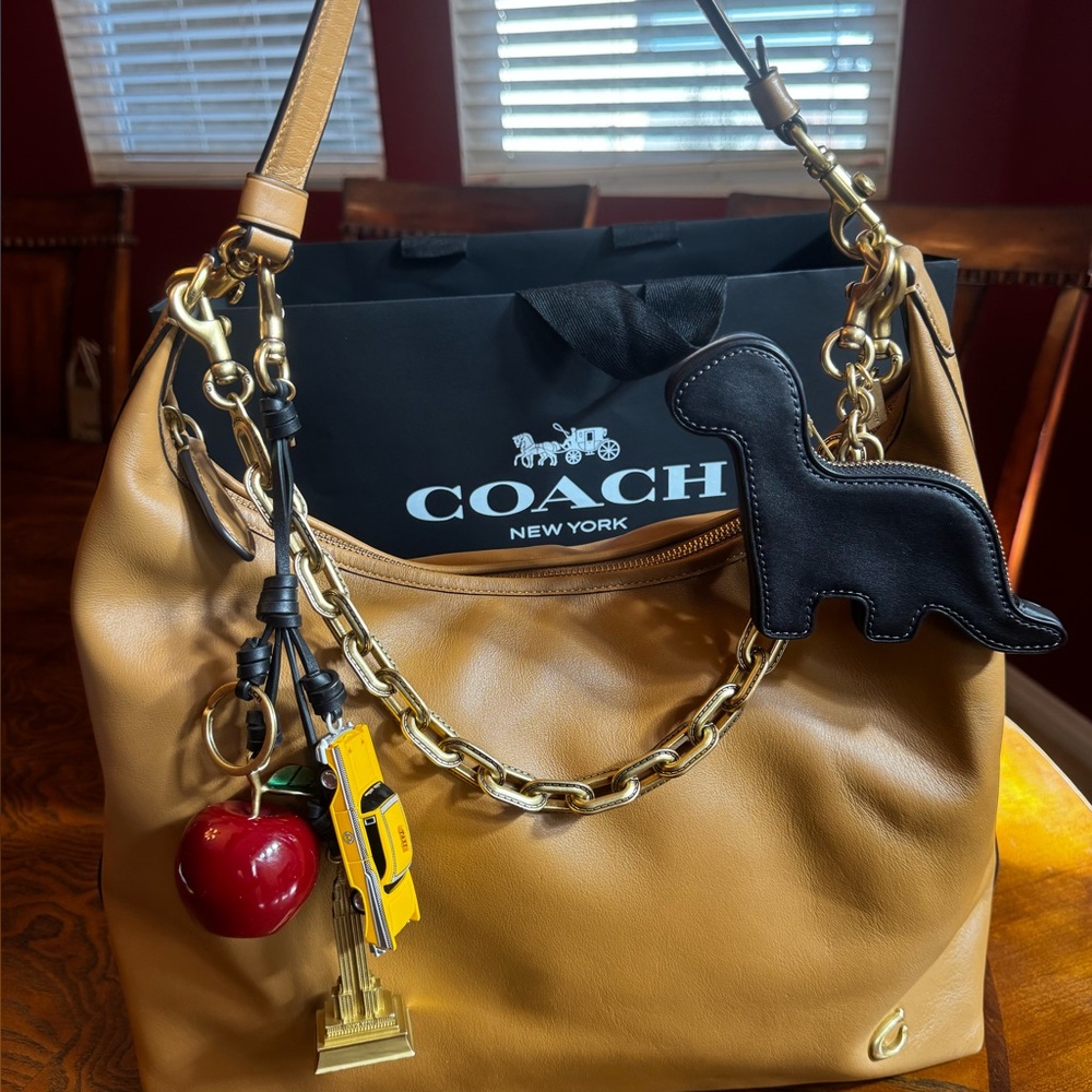 Coach Juliet Shoulder Bag 38